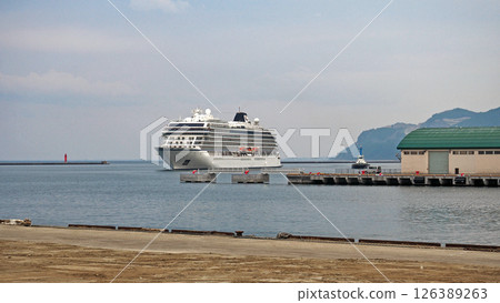 Cruise ship Viking and Orion arriving at Otaru Port Cruise ship Viking and Orion arriving at Otaru Port 126389263