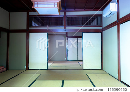 Interior of traditional house in Nagamachi District, Kanazawa, Japan Interior of traditional house in Nagamachi District, Kanazawa, Japan 126390660