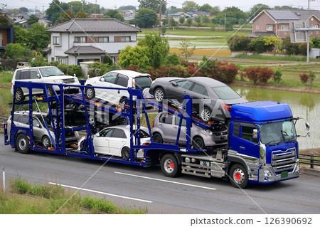 承運車(車輛承運人) 承運車(車輛承運人) 126390692