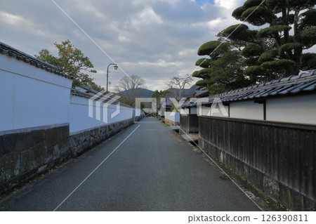 The historic scenery of Kikuya Yokocho in Hagi Castle Town The historic scenery of Kikuya Yokocho in Hagi Castle Town 126390811