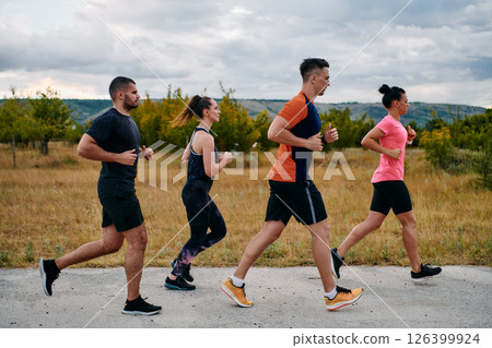Preparation of the athletic team for the Athletic Marathon Journey 126399924