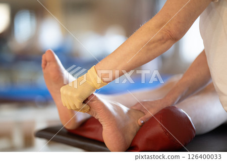 Physiotherapy Treatment in a Rehabilitation Center Physiotherapy Treatment in a Rehabilitation Center 126400033