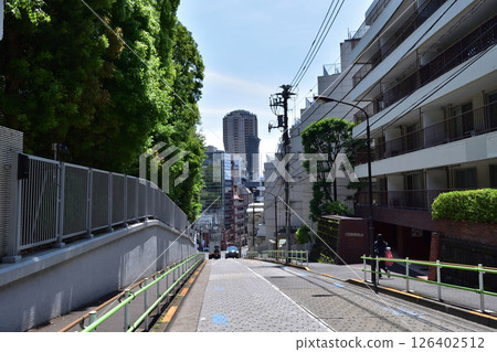 港區六本木的鳥居坂 126402512