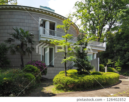 Kanagawa Museum of Modern Literature (Yokohama) 126402852