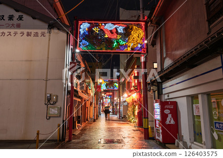 《Nagasaki Prefecture》 Nagasaki Shinchi Chinatown / Night view 《Nagasaki Prefecture》 Nagasaki Shinchi Chinatown / Night view 126403575