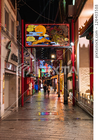 《Nagasaki Prefecture》 Nagasaki Shinchi Chinatown / Night view 126403588