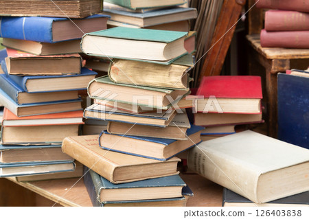 Stacked books, foreign books, old books, used books Stacked books, foreign books, old books, used books 126403838