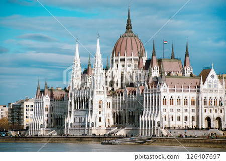 The Hungarian parliament building is standing on the banks of the Danube river in Budapest 126407697