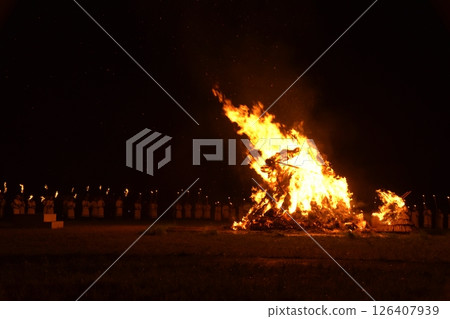 埼玉縣埼玉火祭期間產房被燒毀 埼玉縣埼玉火祭期間產房被燒毀 126407939