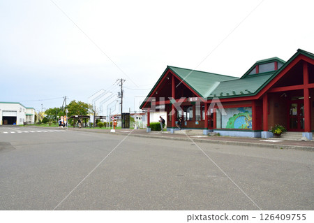 Scenery from Tomakomai Station to Mukawa Station on the JR Hokkaido Hidaka Main Line (cloudy in summer 2023) 126409755
