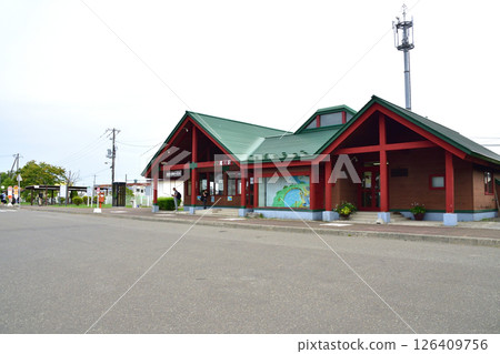 Scenery from Tomakomai Station to Mukawa Station on the JR Hokkaido Hidaka Main Line (cloudy in summer 2023) 126409756
