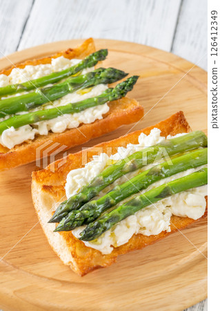 Ciabatta Sandwiches With Stracciatella And Asparagus Drizzled In Olive Oil 126412349