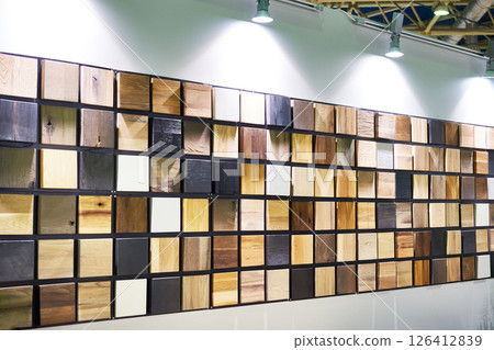 Samples of wood panels for furniture 126412839