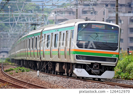 東海道幹線真鶴 JR 東日本 E231 系列 1000 系列 S-26 編組（國府） 126412970