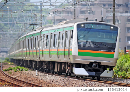 Tokaido Line Manazuru JR East E233 series 3000 series E59 train (Kozu) Tokaido Line Manazuru JR East E233 series 3000 series E59 train (Kozu) 126413014