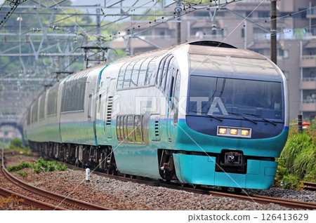 東海道本線萬鶴JR東日本系列251 RE-2編隊(大宮)Super View Dancer 東海道本線萬鶴JR東日本系列251 RE-2編隊(大宮)Super View Dancer 126413629