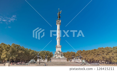 Monument Aux Girondins on Esplanade Des Quinconces timelapse hyperlapse in Bordeaux, France 126415211