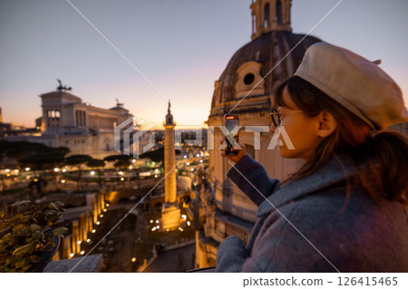Golden Hour Rooftop Shot of Rome Golden Hour Rooftop Shot of Rome 126415465