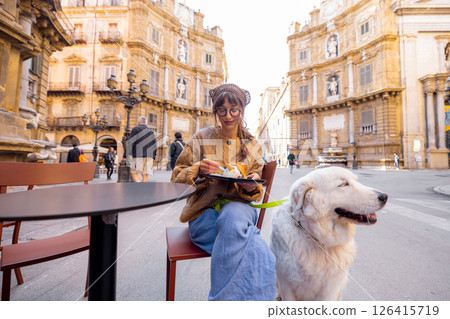 Gelato for Two in Palermo Gelato for Two in Palermo 126415719