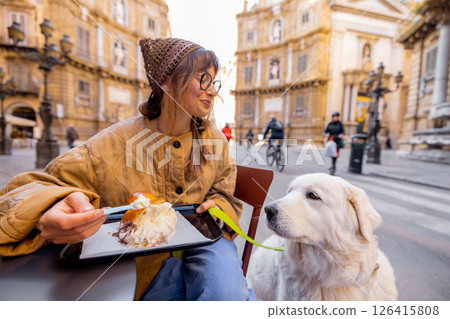 Gelato for Two in Palermo Gelato for Two in Palermo 126415808