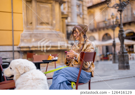 Cafe Pause with Gelato and a Furry Friend Cafe Pause with Gelato and a Furry Friend 126416129