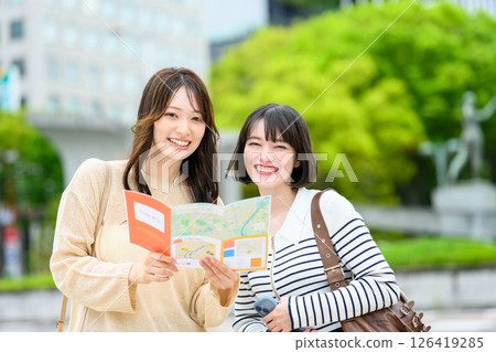 兩人觀光 126419285