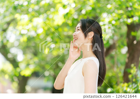 Summer beauty image Summer beauty image 126421644
