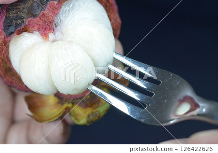 泰國山竹的吃法4 泰國山竹的吃法4 126422626