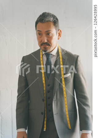 person, gents, male 126428995