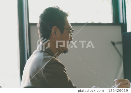 男人 男 男性 126429019
