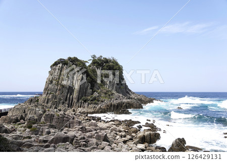 Columnar joints on Hokoshima Island in the Echizen Kaga Coast National Park Columnar joints on Hokoshima Island in the Echizen Kaga Coast National Park 126429131