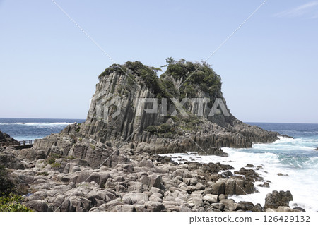 Columnar joints on Hokoshima Island in the Echizen Kaga Coast National Park Columnar joints on Hokoshima Island in the Echizen Kaga Coast National Park 126429132