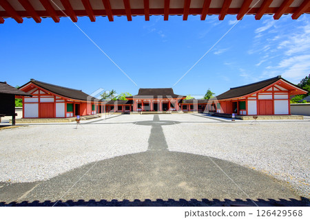 江刺藤原村：岩手縣約 12 世紀的政府辦公室和南門 126429568