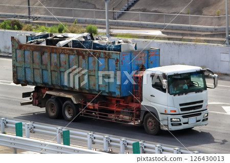 scrap transport vehicle 126430013