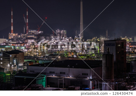 《Yamaguchi Prefecture》 Night view of factories in Shunan City and around Shunan Ohashi Bridge 《Yamaguchi Prefecture》 Night view of factories in Shunan City and around Shunan Ohashi Bridge 126430474