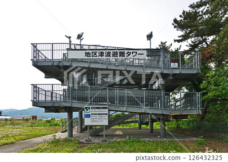 Tsunami evacuation facilities (tsunami evacuation towers) 126432325