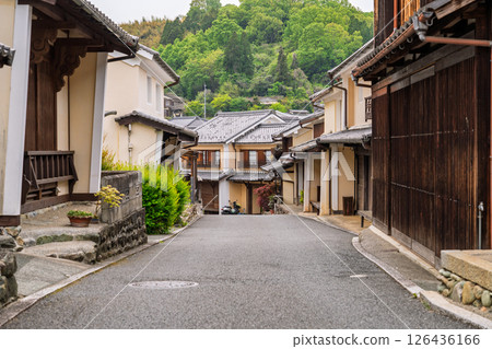 《Ehime Prefecture》Uchiko Town, Important Preservation District for Groups of Traditional Buildings 《Ehime Prefecture》Uchiko Town, Important Preservation District for Groups of Traditional Buildings 126436166