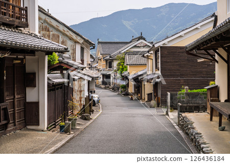 <愛媛郡>內子町,國家重要傳統建築群保護區 <愛媛郡>內子町,國家重要傳統建築群保護區 126436184