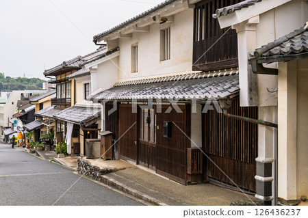 《Ehime Prefecture》Uchiko Town, Important Preservation District for Groups of Traditional Buildings 《Ehime Prefecture》Uchiko Town, Important Preservation District for Groups of Traditional Buildings 126436237