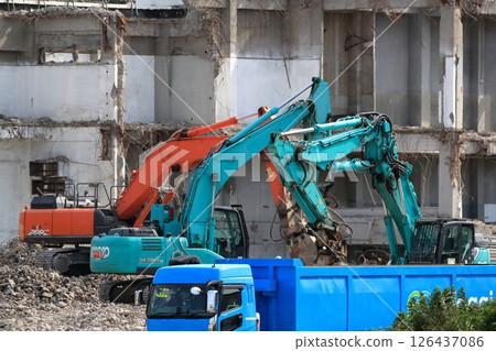 Demolition site of a reinforced concrete building Demolition site of a reinforced concrete building 126437086