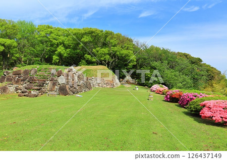 [Saga Prefecture] Nagoya Castle Higashidemaru ruins on a clear day 126437149