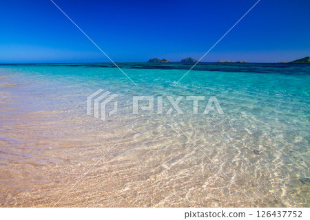 Sunset Beach on Mana Island, Mamanuca Islands, west of Viti Levu, Republic of Fiji, Oceania 126437752