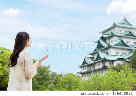 女人的旅程 126438981