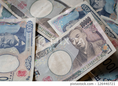 Japanese banknotes on display 126440721