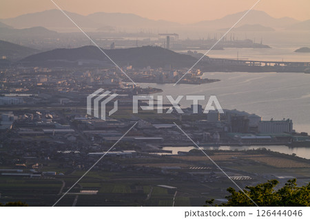 <香川縣>坂出市的街景和夜景 126444046