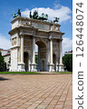 Milan Triumphal Arch 126448074