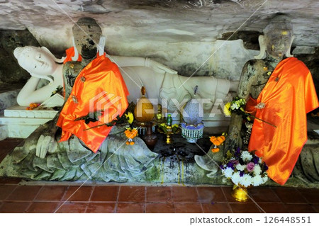Wat Pharat, Chiang Mai, Thailand 126448551