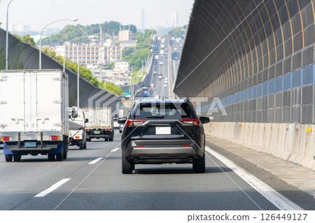 公路駕駛圖片 126449127