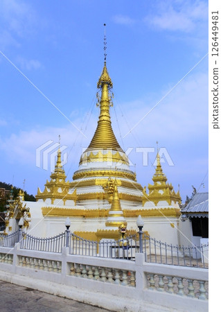 Wat Chong Khran, Mae Hong Son, Thailand 126449481