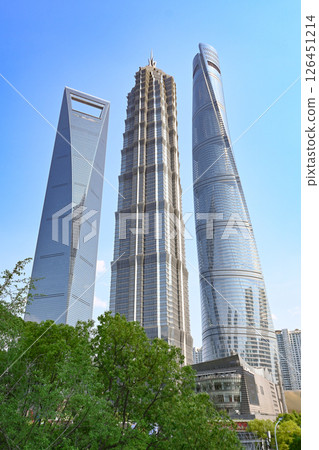 上海陸家嘴的摩天大樓 126451214